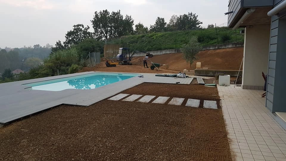 Prima e dopo - Vivai Il pollice Verde, Asti