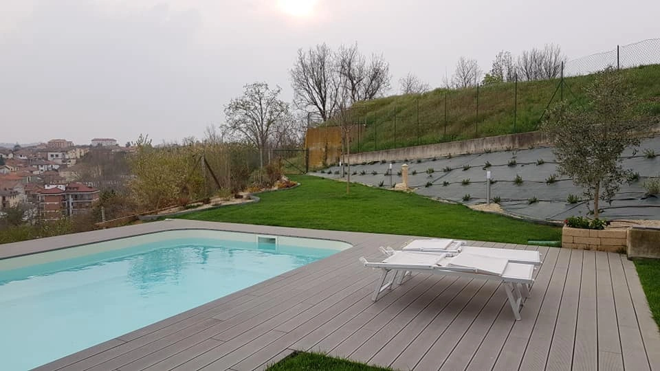 Prima e dopo - Vivai Il pollice Verde, Asti