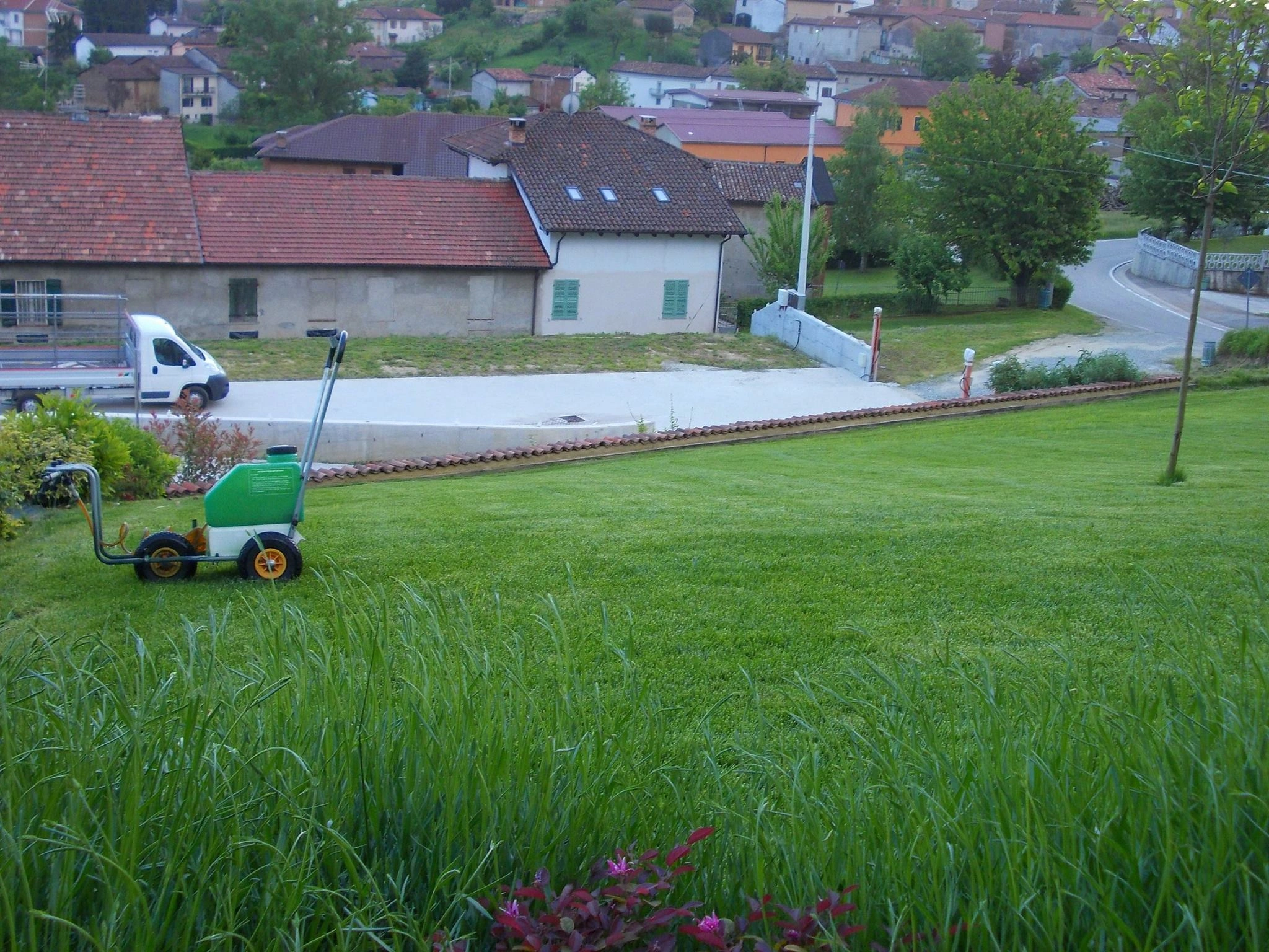 Prima e dopo - Vivai Il pollice Verde, Asti