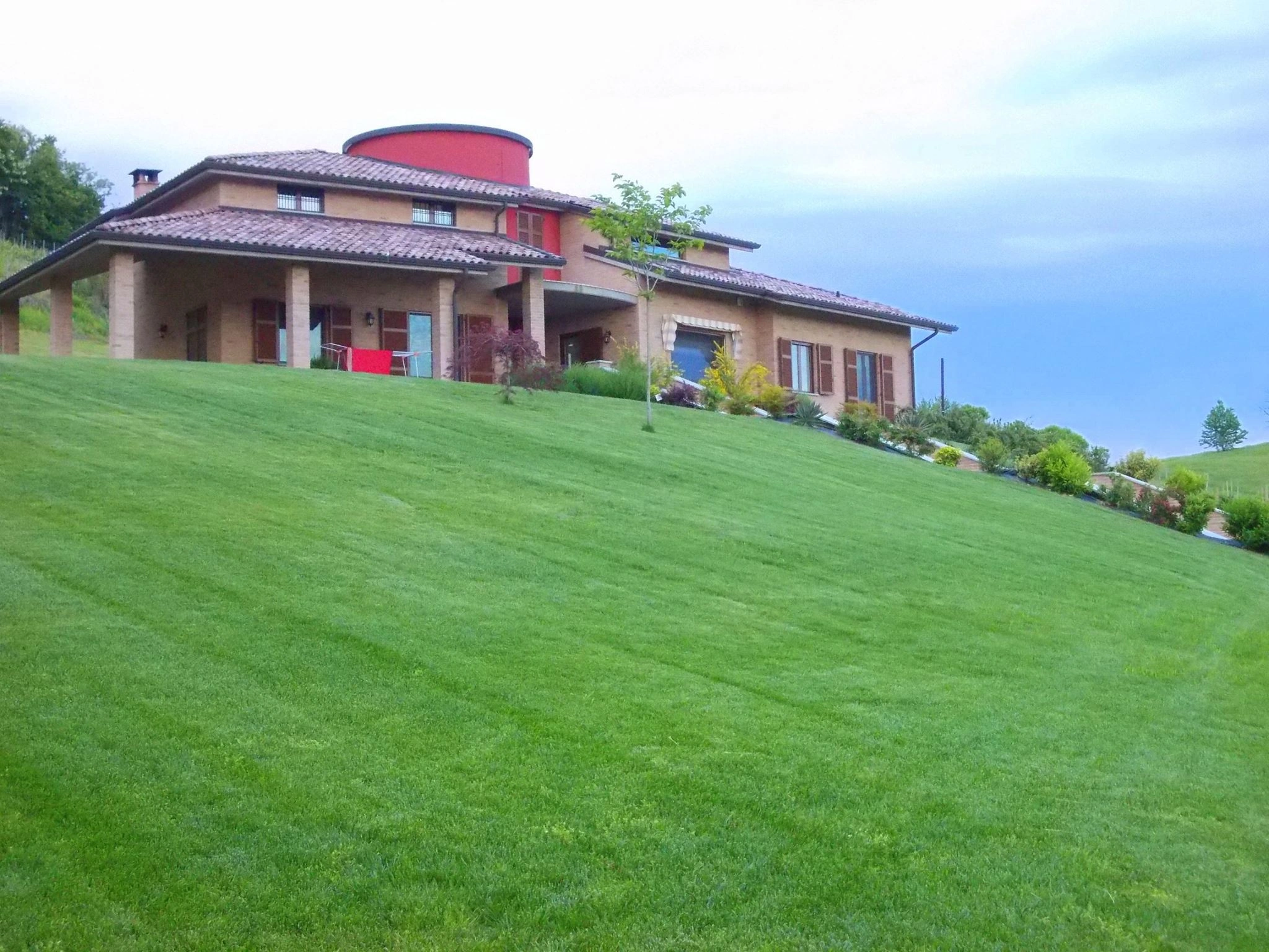 Prima e dopo - Vivai Il pollice Verde, Asti