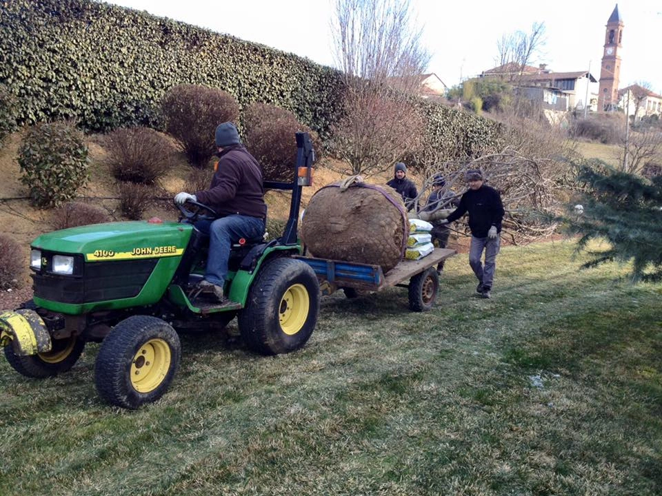 I nostri mezzi - Vivai Il pollice Verde, Asti
