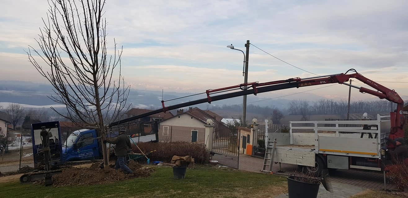 I nostri mezzi - Vivai Il pollice Verde, Asti